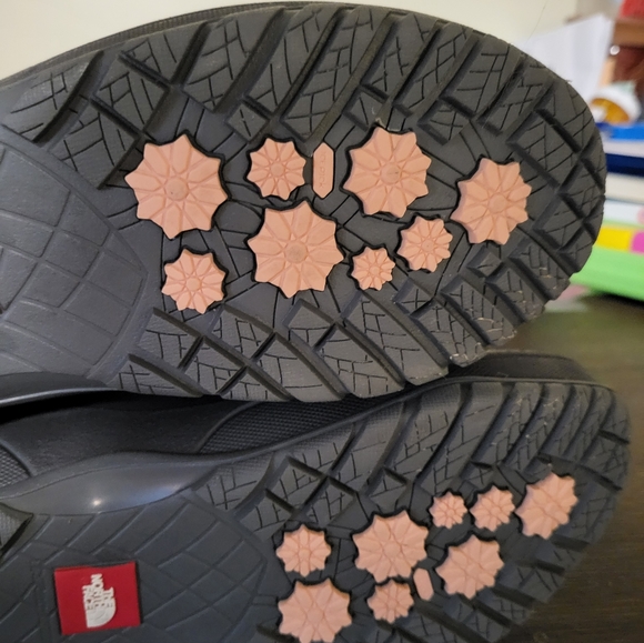 The north face womens winter boots size 10.5 - Picture 8 of 15